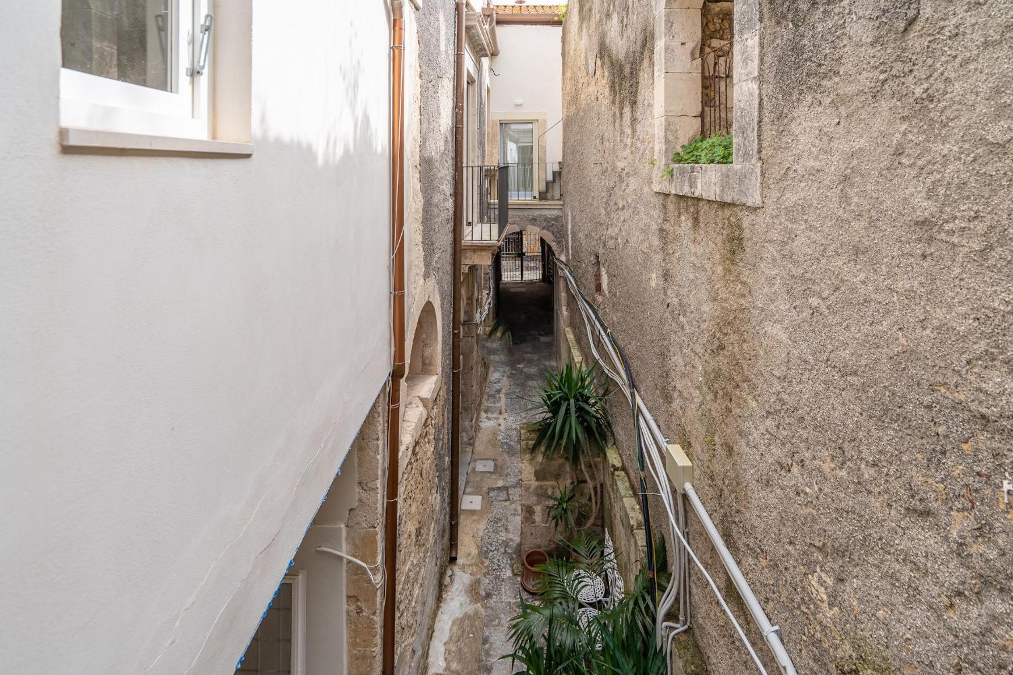Ortigia Lifestyle 4 Seasons Villa Syracuse Eksteriør billede